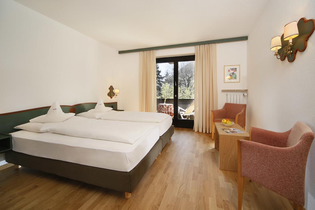 Parkhotel Tirolerhof Lagundo Δωμάτιο φωτογραφία